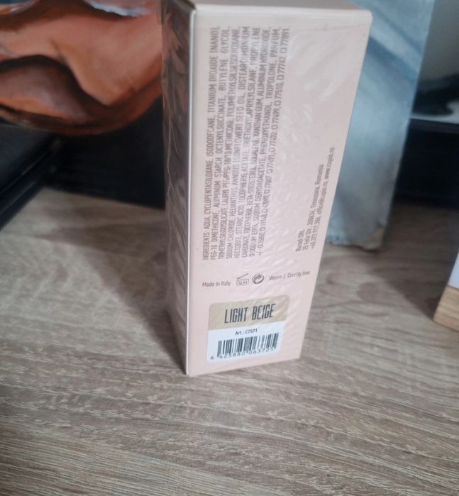 Fond de ten cupio