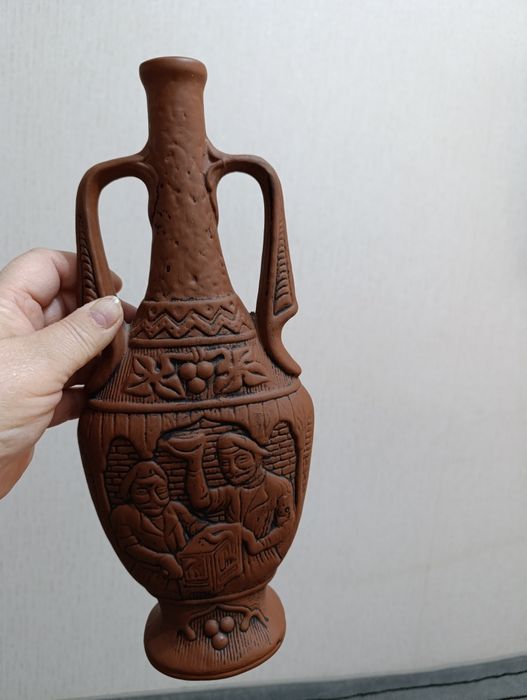 Кувшин глиняный старинный