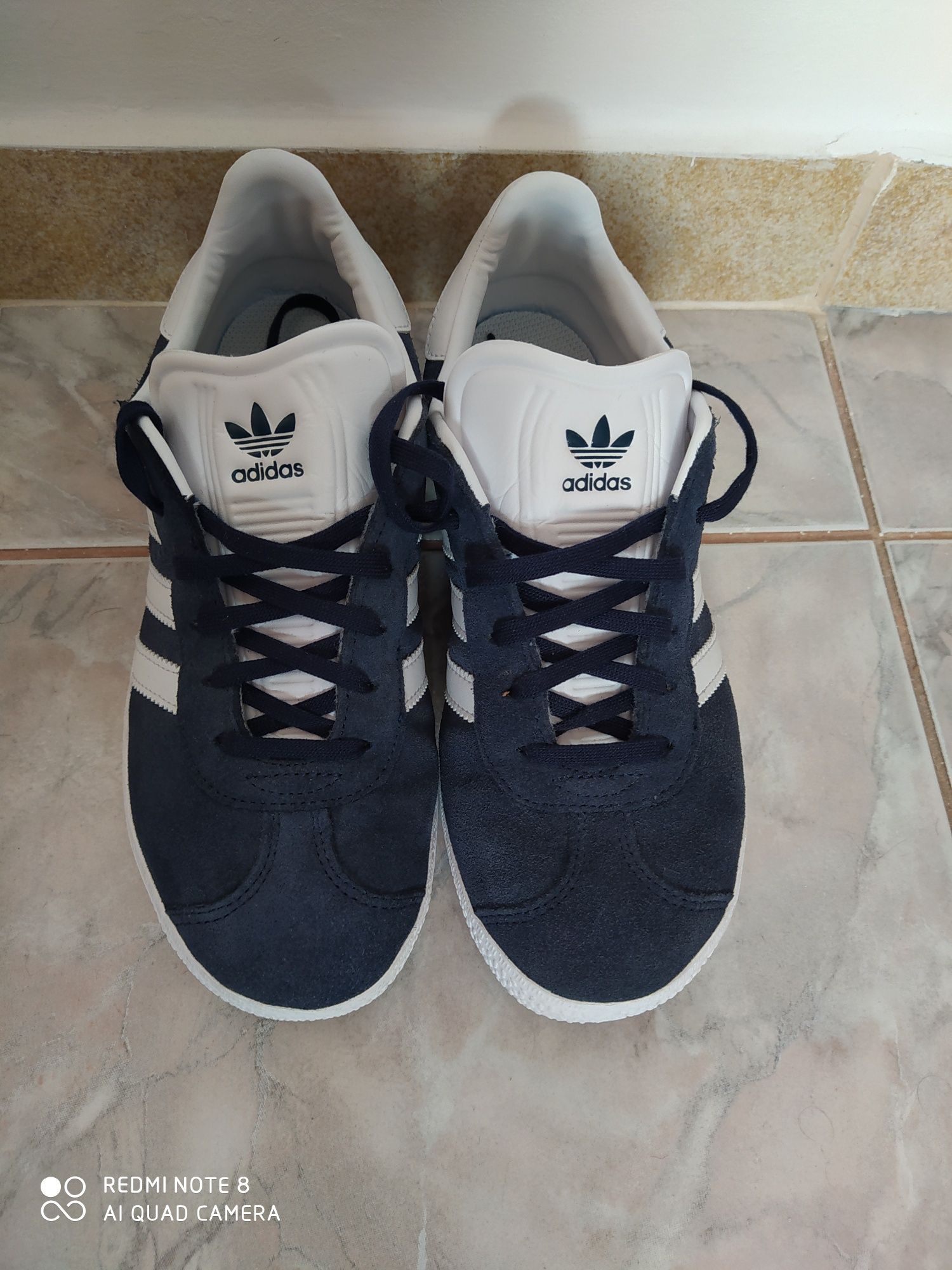 Adidas Gazelle aproape noi, dama, bleu inchis