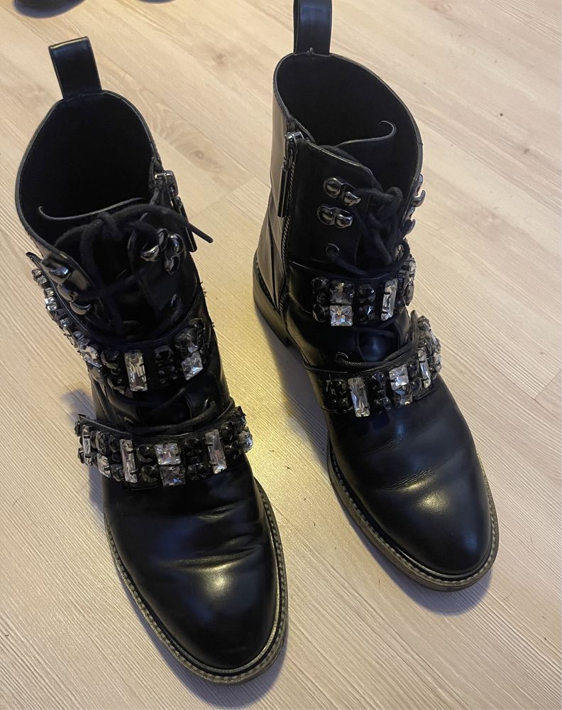 Zara Boots / real leather / size 39