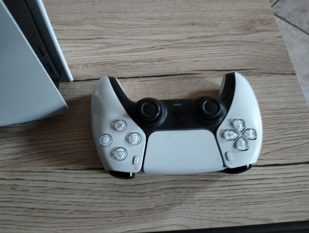Playstation 5 добро състояние