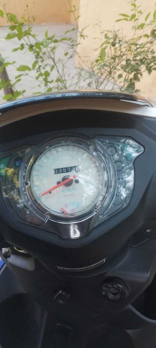 Продам Lifan скутер LF125-26