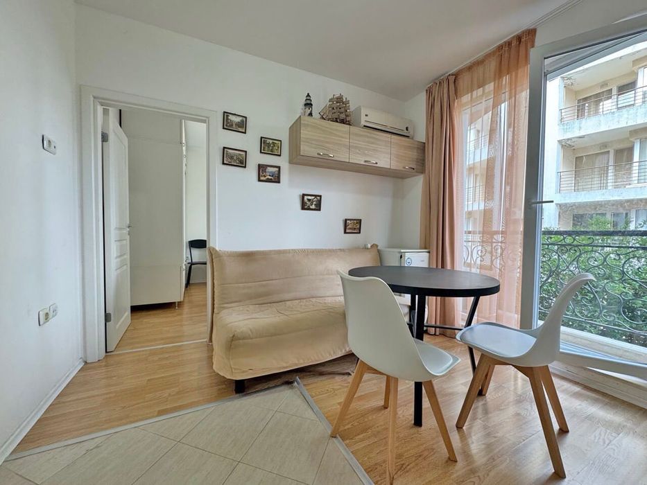 Собственик продава 2 стаен в луксозен комплекс