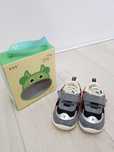 Adidasi noi Giraffe Shoes talpa foarte flexibila 18-24 luni