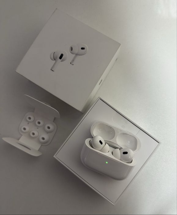 AirPods pro 2, оригинал 100% в хорошем состоянии