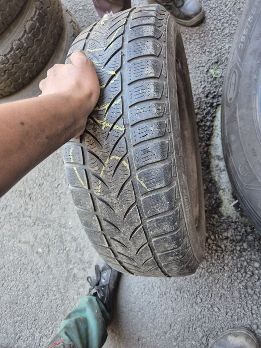 Vând jante de tabla cu tot cu amvelope