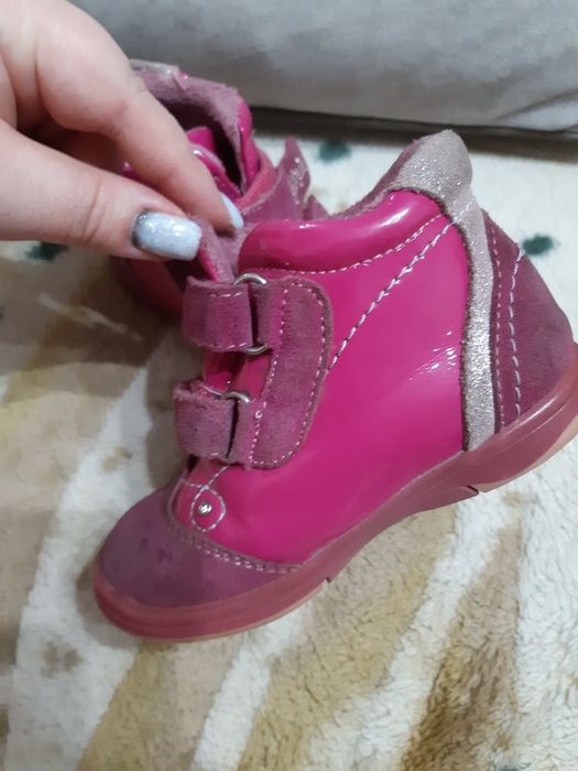 Ботинки 22-23 размер