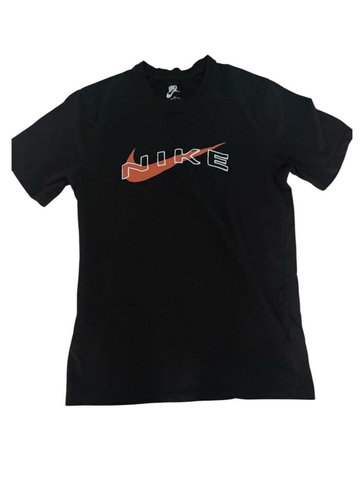 Nike tee sportswear