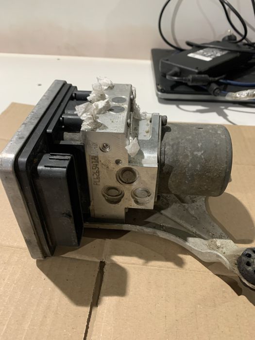 Pompa dsc plusBMW g01 g02 g20 g05 g07 g06 G11 g12 g30 g31 cu distronic