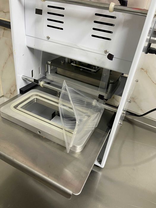 Трисейлер - упаковщик - запайщик для треугольных сэндвичей