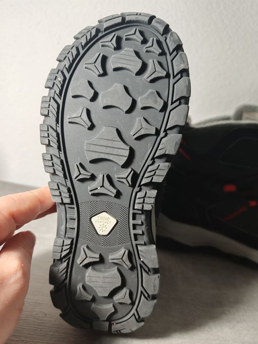 Bocanci impermeabili băiat