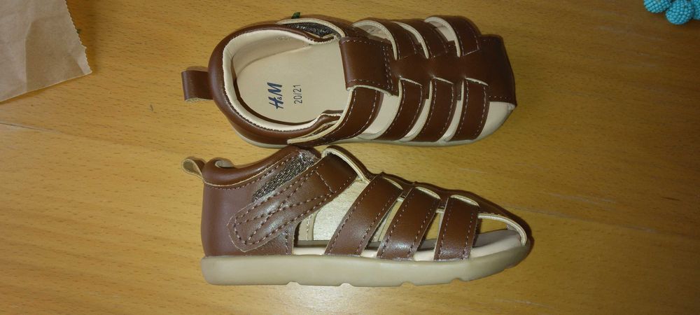 Sandale H&M unisex marime 20