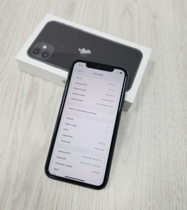 iPhone 11  negru