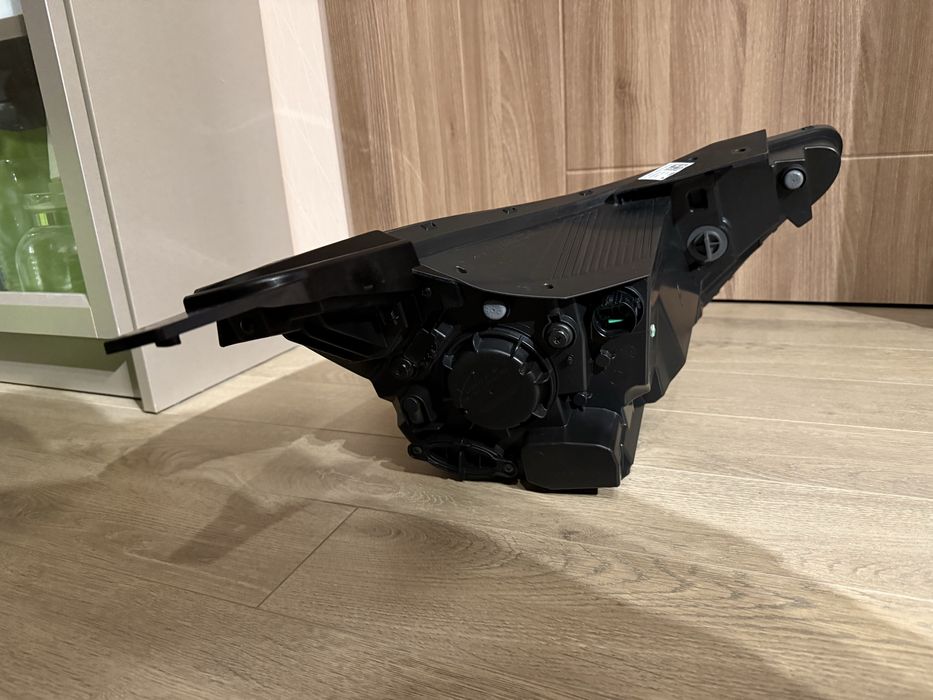 Фар ляв оригинален 92101-Q0050 Hyundai i20 2020 - 2024