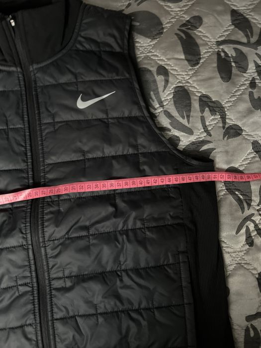 Vesta nike therma fit dama