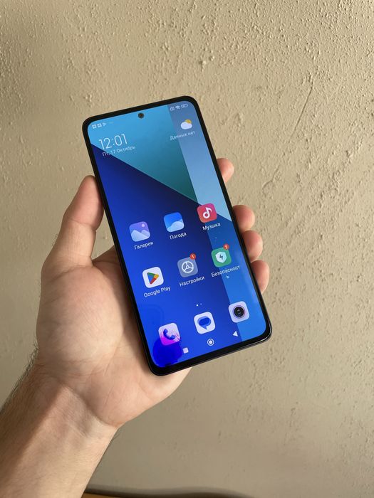 Продам телефон Redmi Note 13 256 Gb