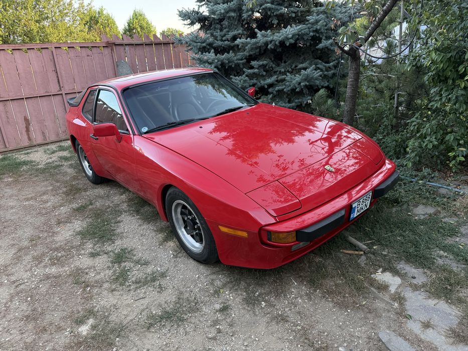 Porsche 944 , 1984 ,vehicul istoric , retro , de colectie