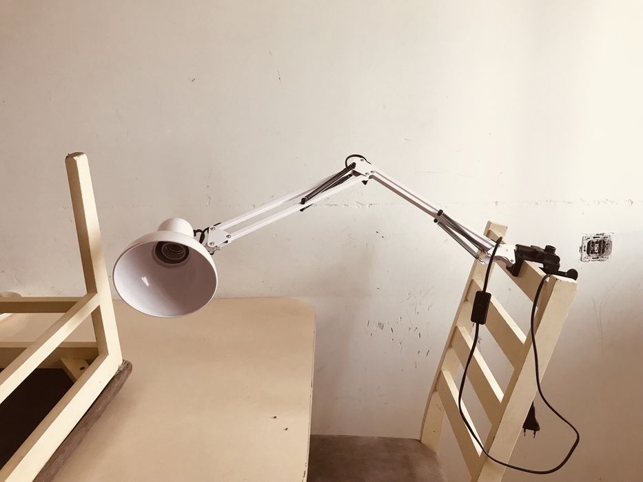 Лампа для наращивания ресниц или маникюра