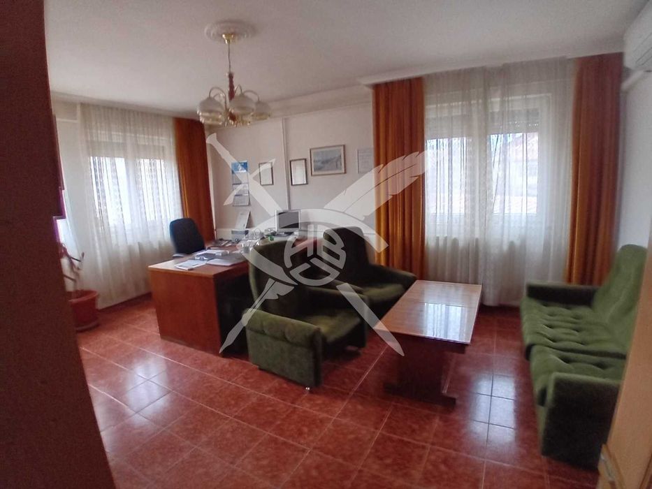 Продава се Магазин в София, Център - 650 кв.м за 1116 €/кв.м - Снимка #11