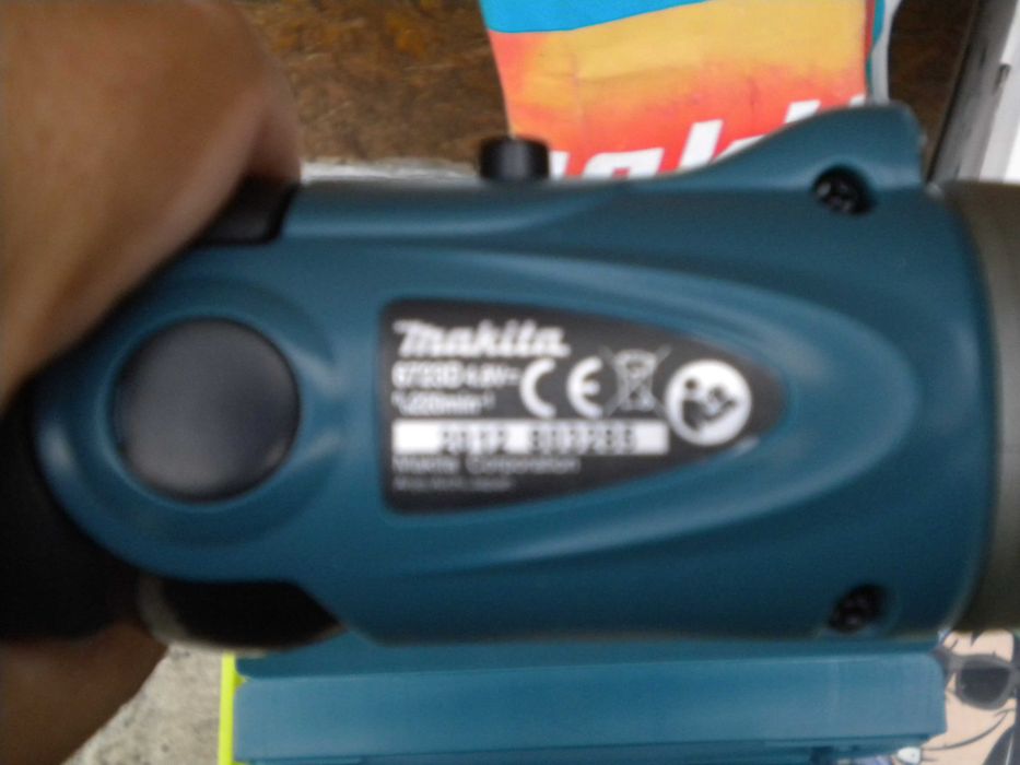 Mașină de înșurubat Makita 6723DW - NOUA !