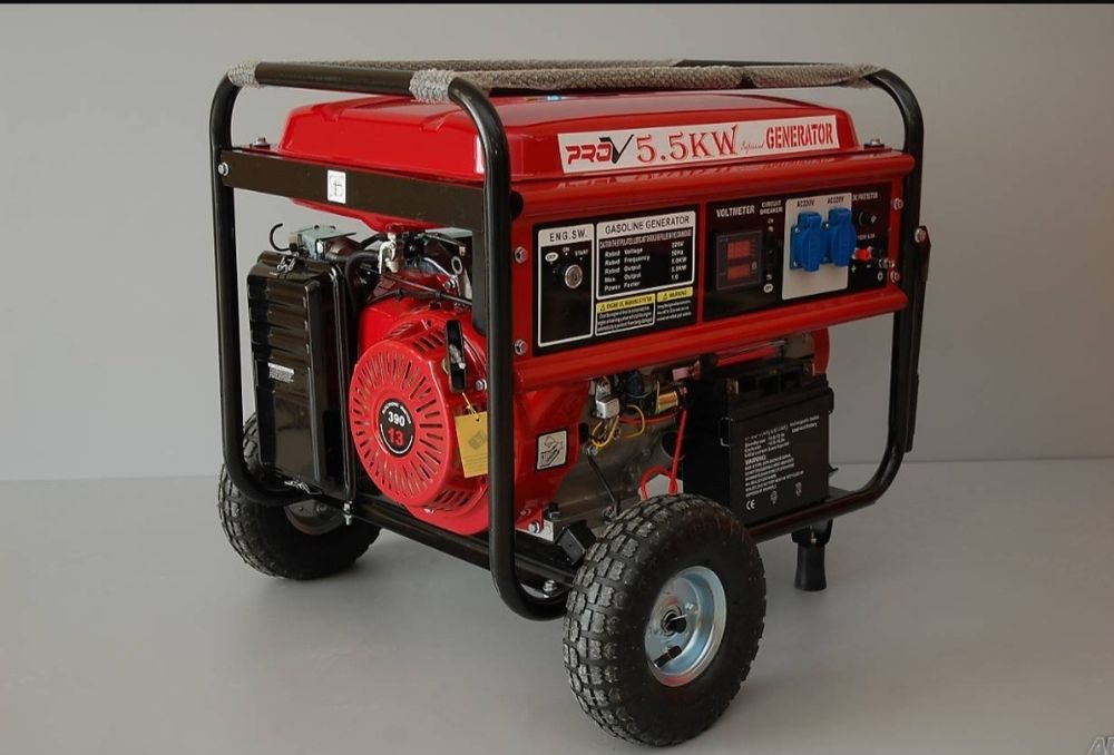 5.5 kw Бензинов Четиритактов генератор за ток с Ел старт