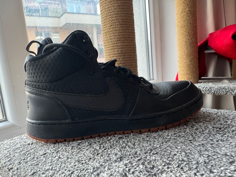 Nike mid black кецове