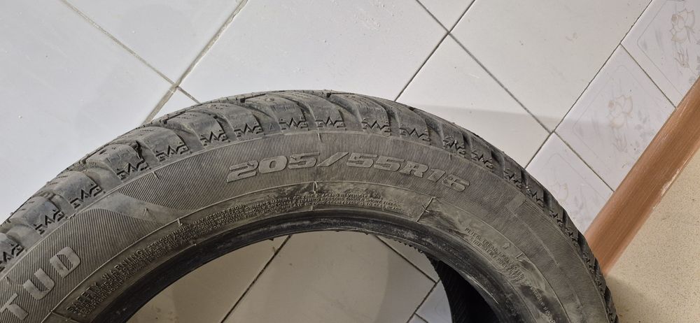 Продам зимний шины 4 шт. Комплект