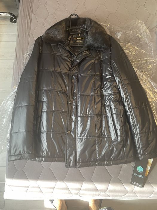 Продам зимнюю куртку новую!