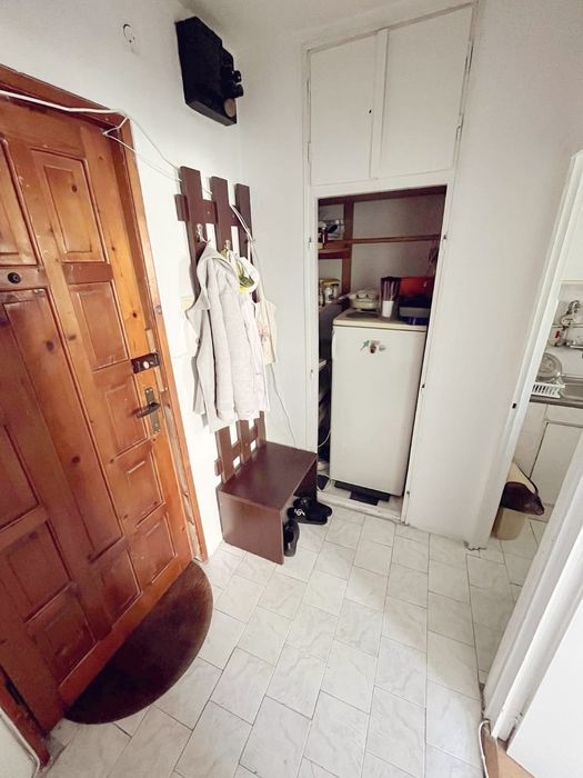 Garsoniera de inchiriat zona Cipariu