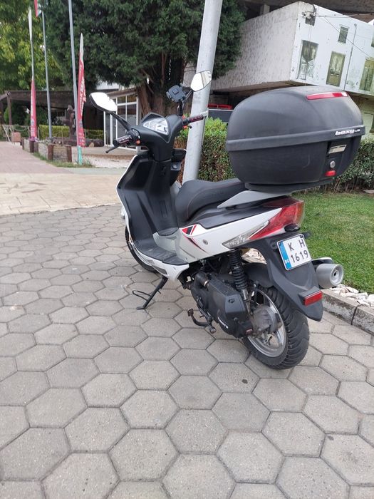 SUNSTO R8 скутер