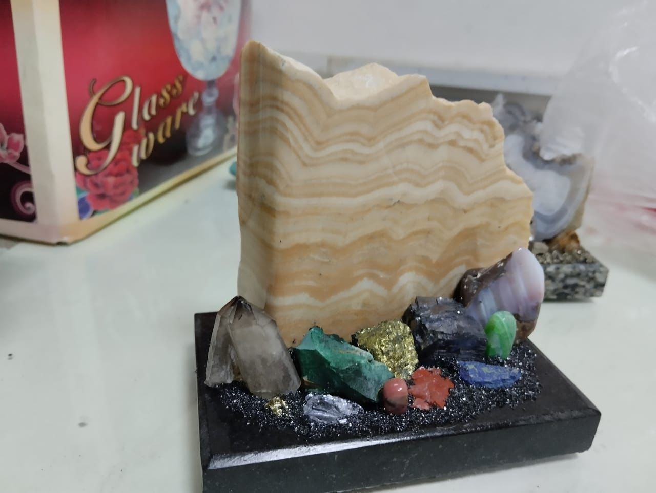 Сувениры  из минеральных камней ручной работа заказы принимаем