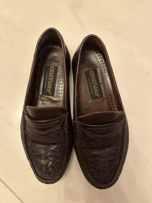 Vând Pantofi din piele Century by Deichmann, marimea 41