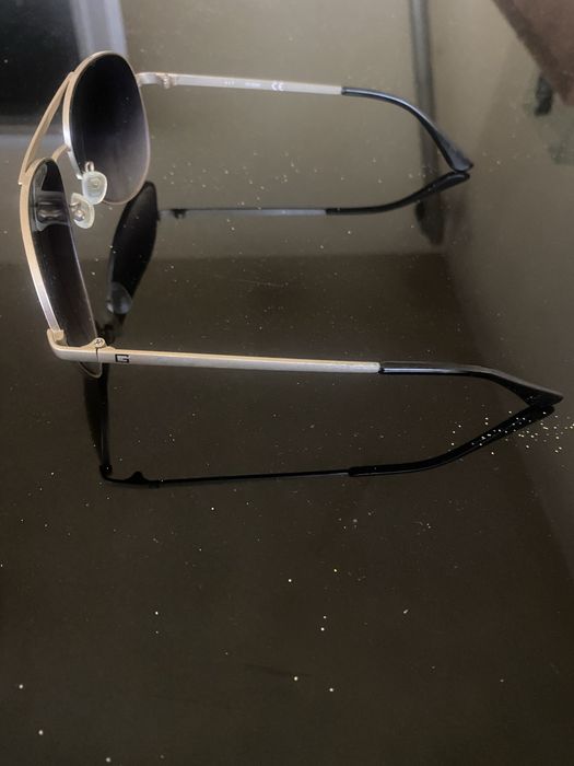 Слънчеви очила Guess