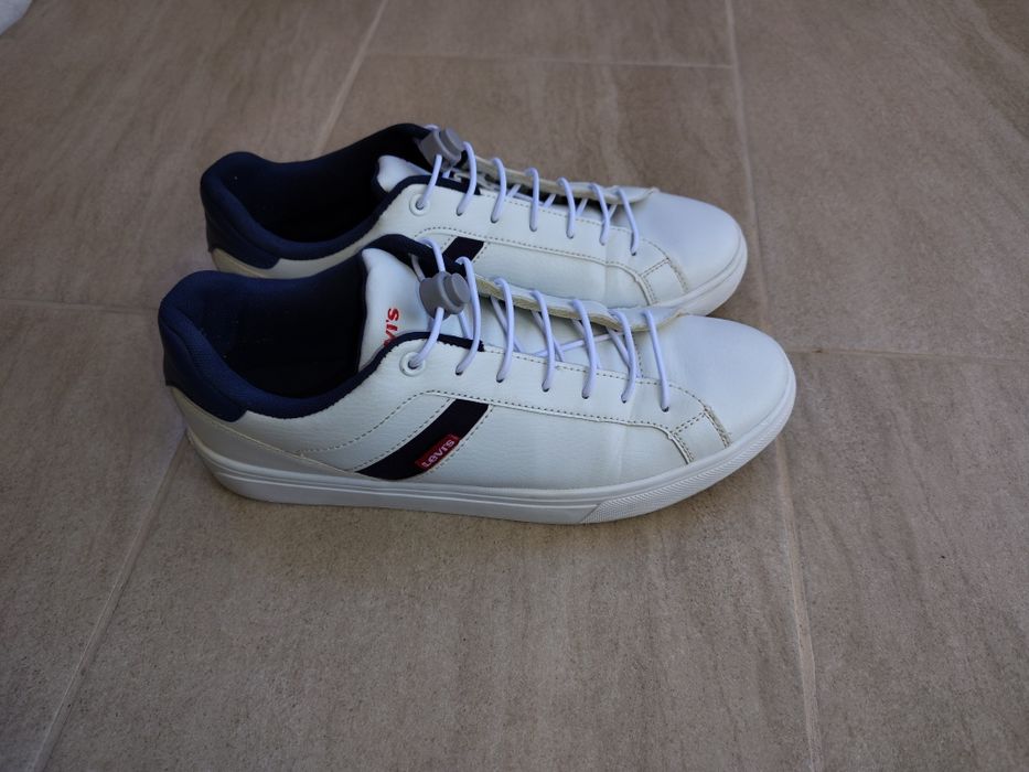 Pantofi sport mărimea 42