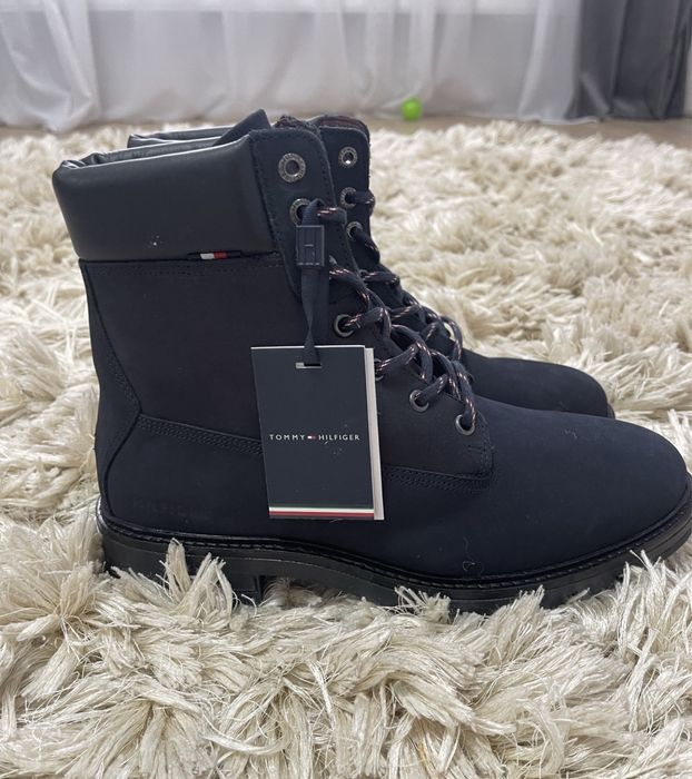 Ghete Piele Tommy Hilfiger Originale Unisex la pret Redus