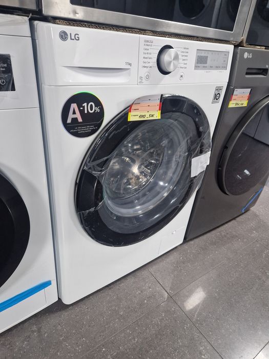 Пералня LG 11 кг А+++ Directdrive Пара