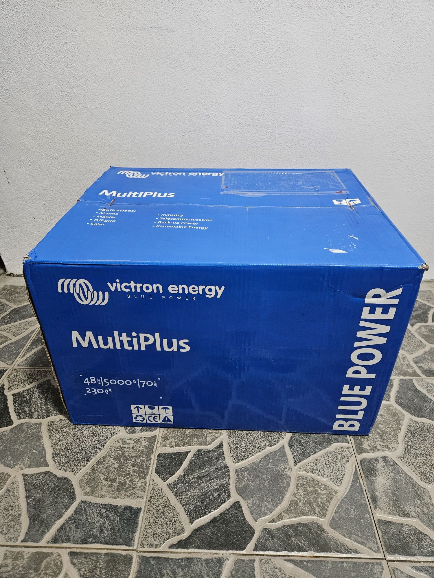 Invertor Victron Energy MultiPlus 48/5000/70-100 NOU SIGILAT !!!