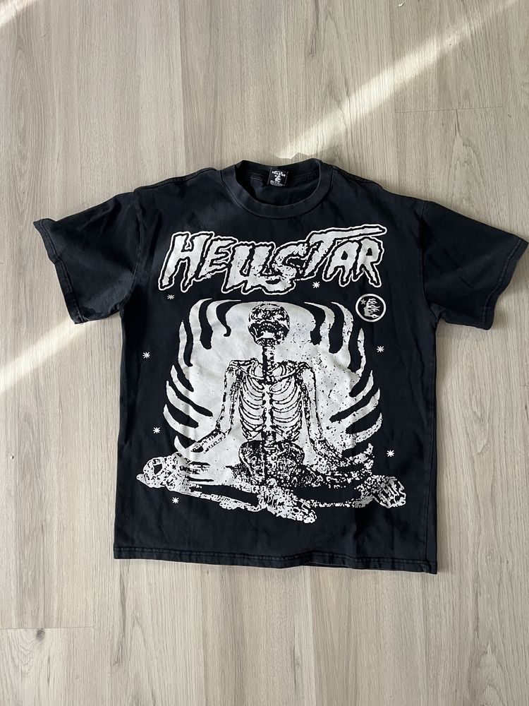Hellstar тениска с принт