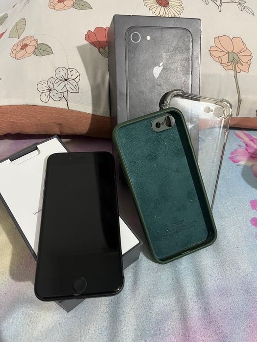 Iphone 8 с коробкой без TrueTone