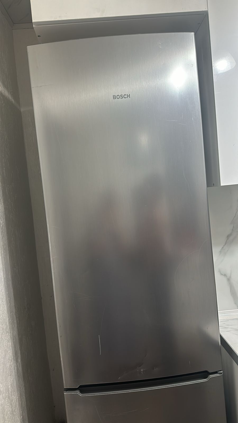 Холодильник 85000