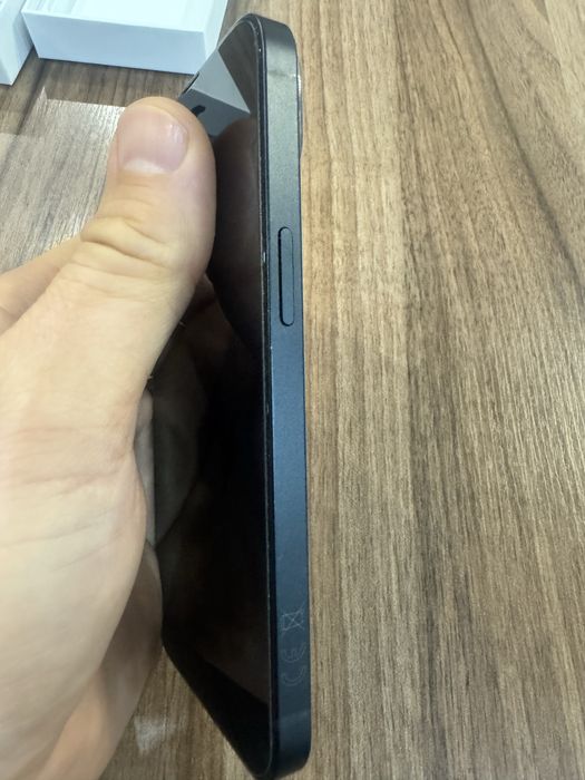Iphone 13, перфектен 128GB цвят midnight