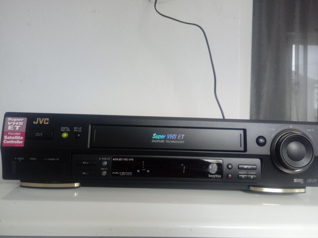 Video JVC model no.HR-S7711EU