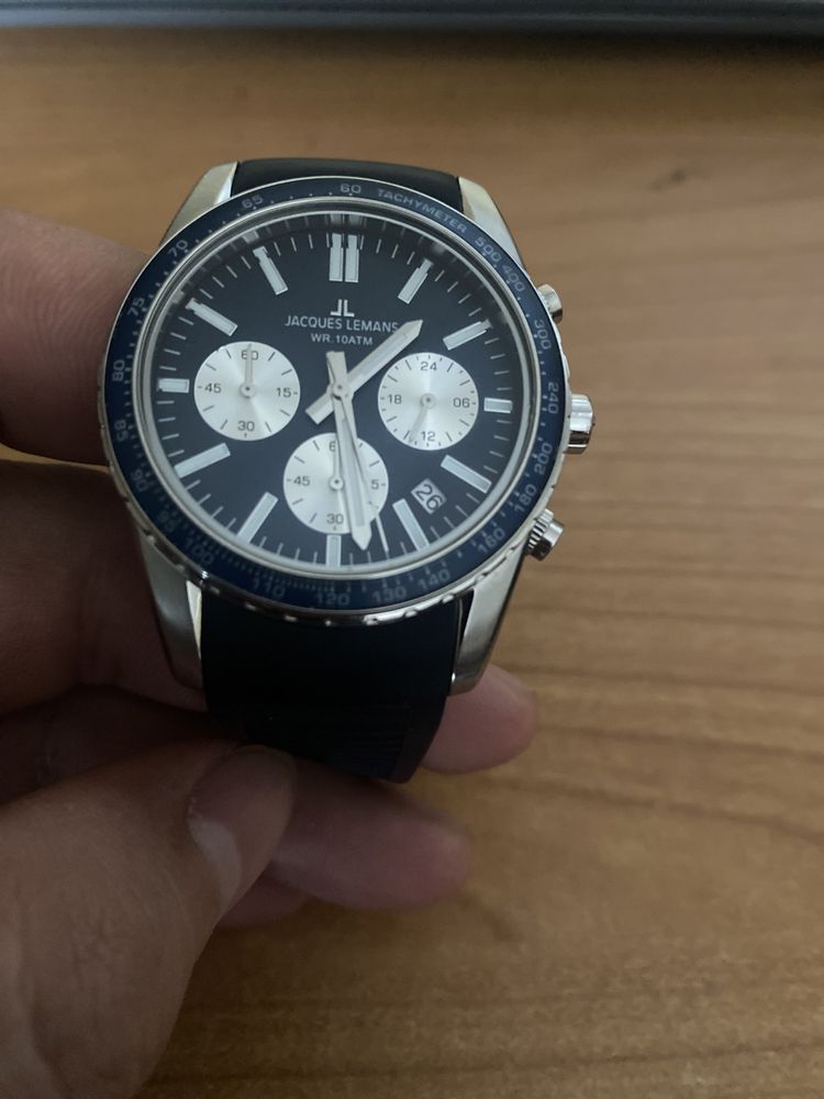 Продам часы Jasques Lemans