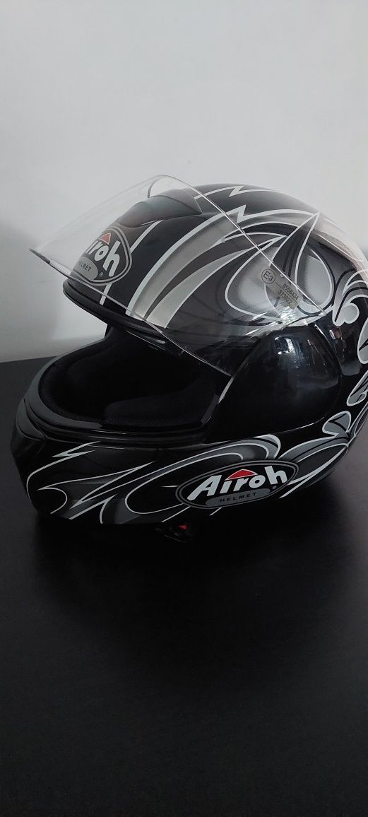 Каска Airoh Helmet- S