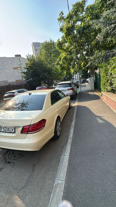 Vând sau schimb Mercedes E clas  2015