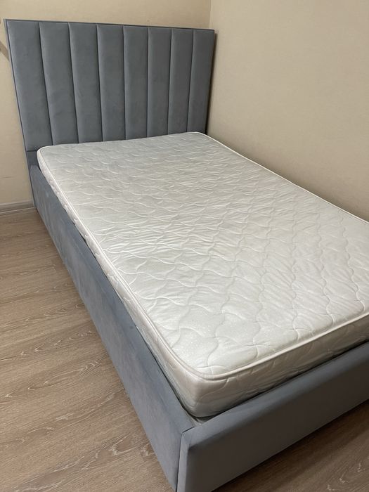 Срочно продам кровать