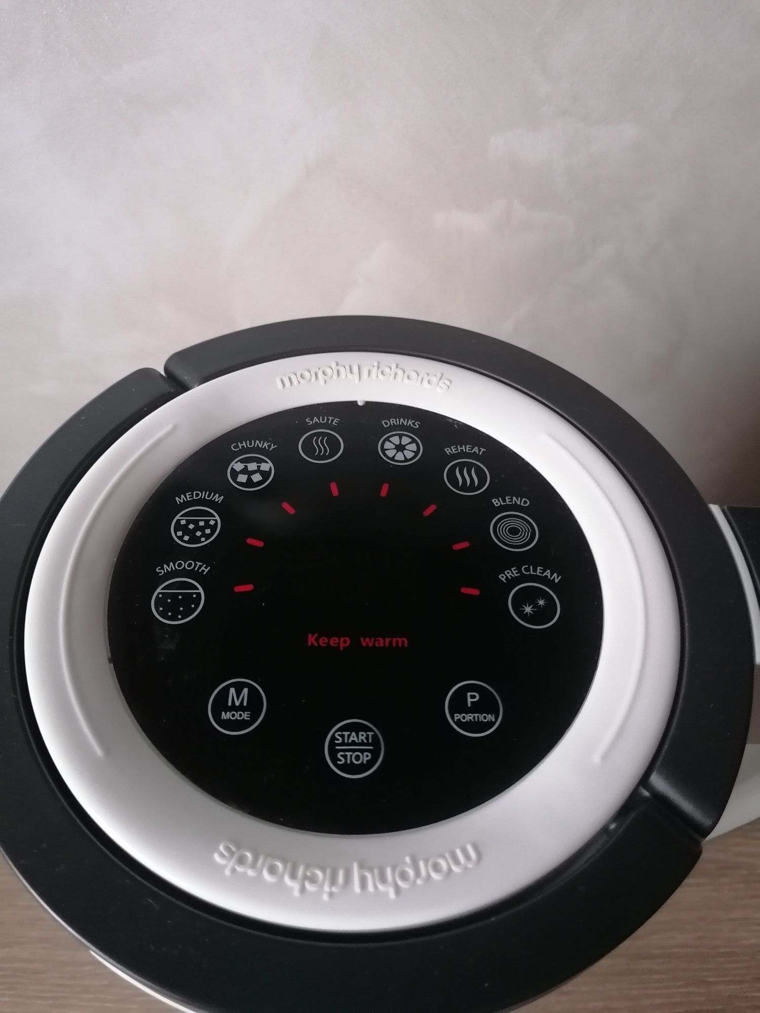 Vând Multicooker Morphy Richards Total Control Soup Maker