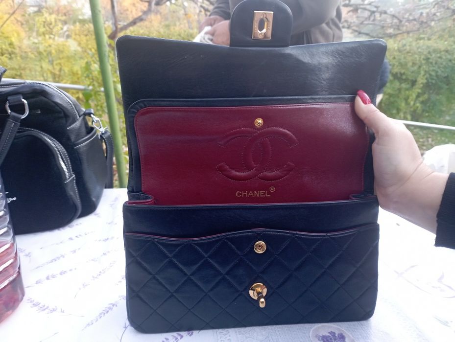 Vand geanta originala Chanel
