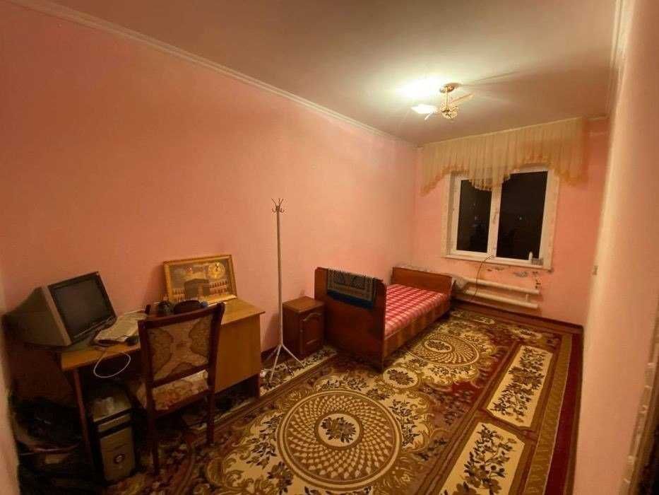Продаётся 4x комн квартира на 5 этаже Ор-р Динамо