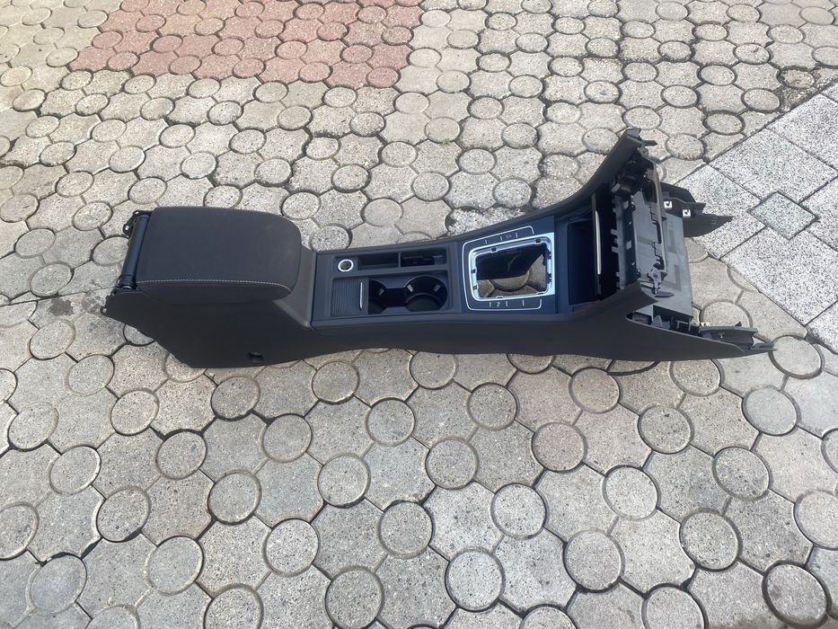 Cotiera VW golf 7